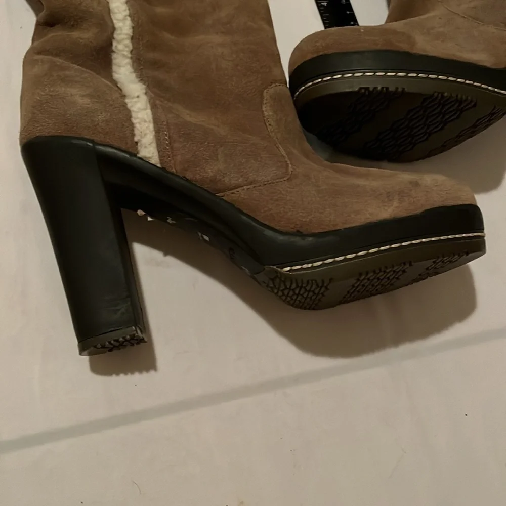 Kelsi Dagger size 10  tan suede over the knee boot shearling lined & trim NWOT